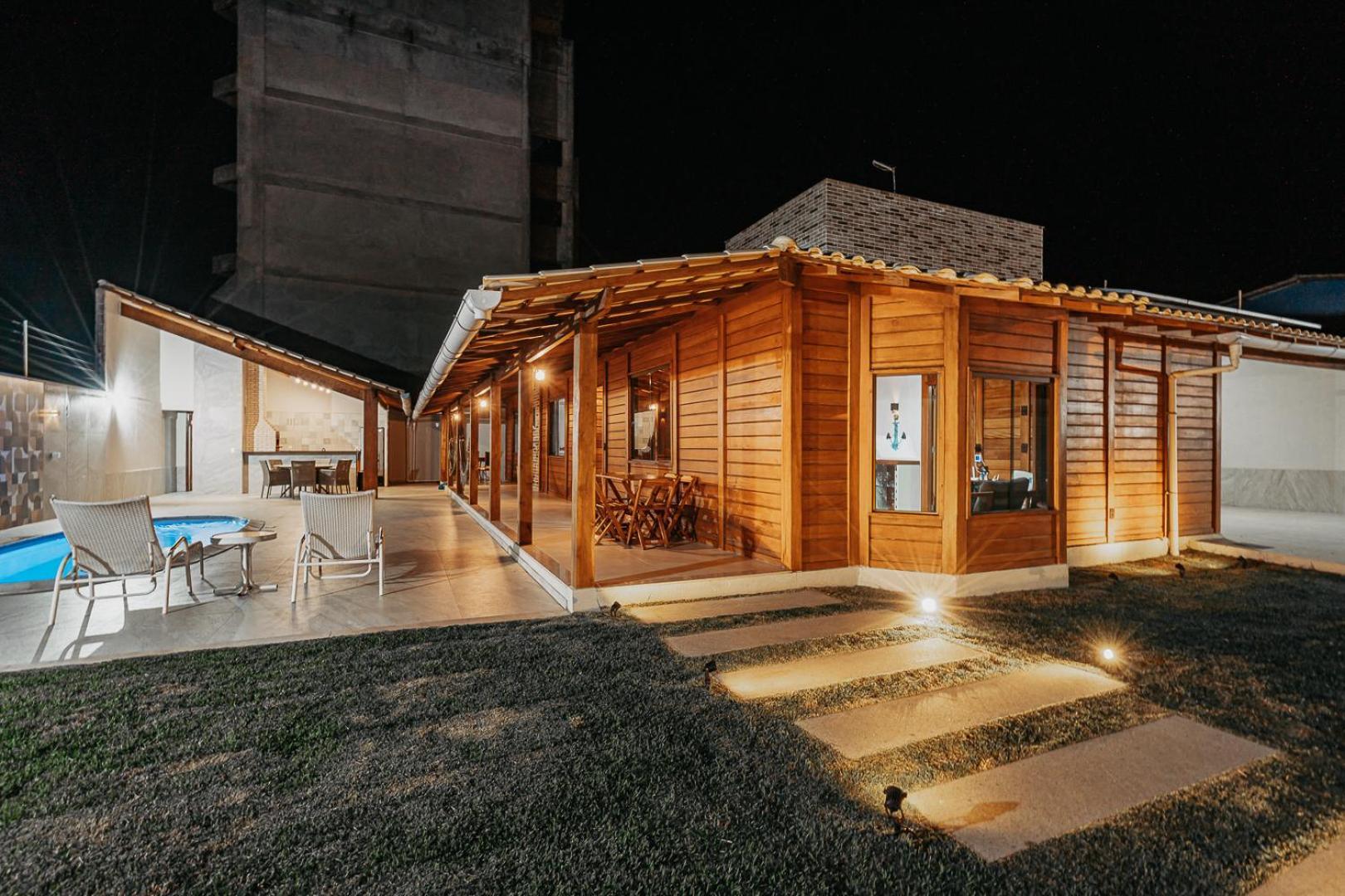 Casadecastelhanos: Beachfront Suites with Pool and Gourmet Kitchen Anchieta  Exterior photo