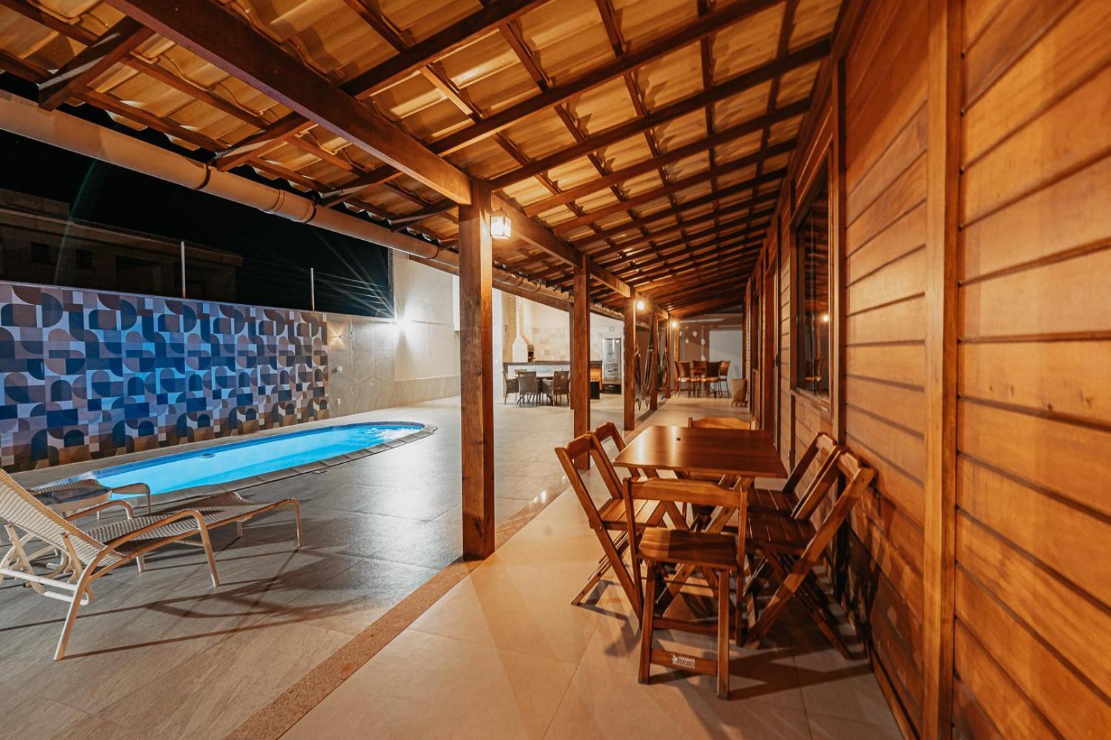 Casadecastelhanos: Beachfront Suites with Pool and Gourmet Kitchen Anchieta  Exterior photo